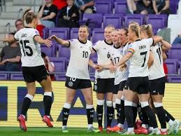 尽力局！约瑟夫·杨27分钟 19中10&三分9中4空砍全场最高32分